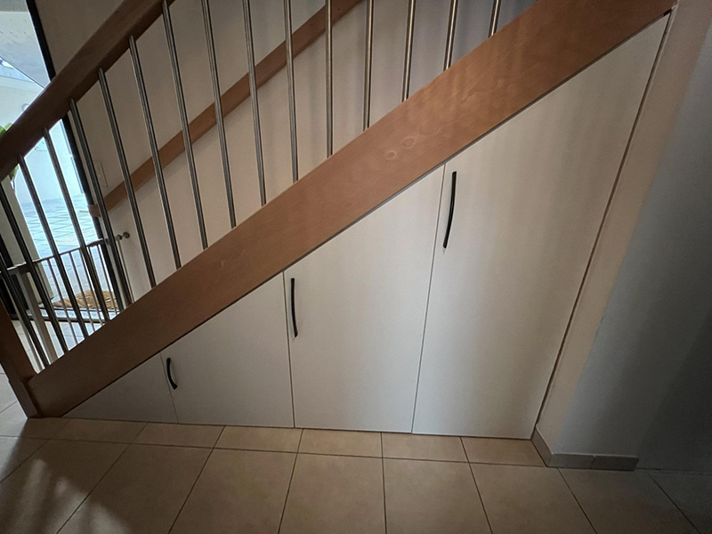 meuble sous escalier